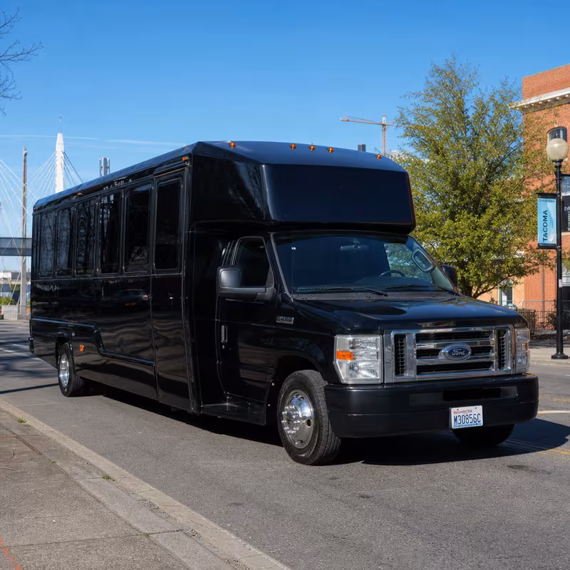 15 Passenger Party Bus Exterior