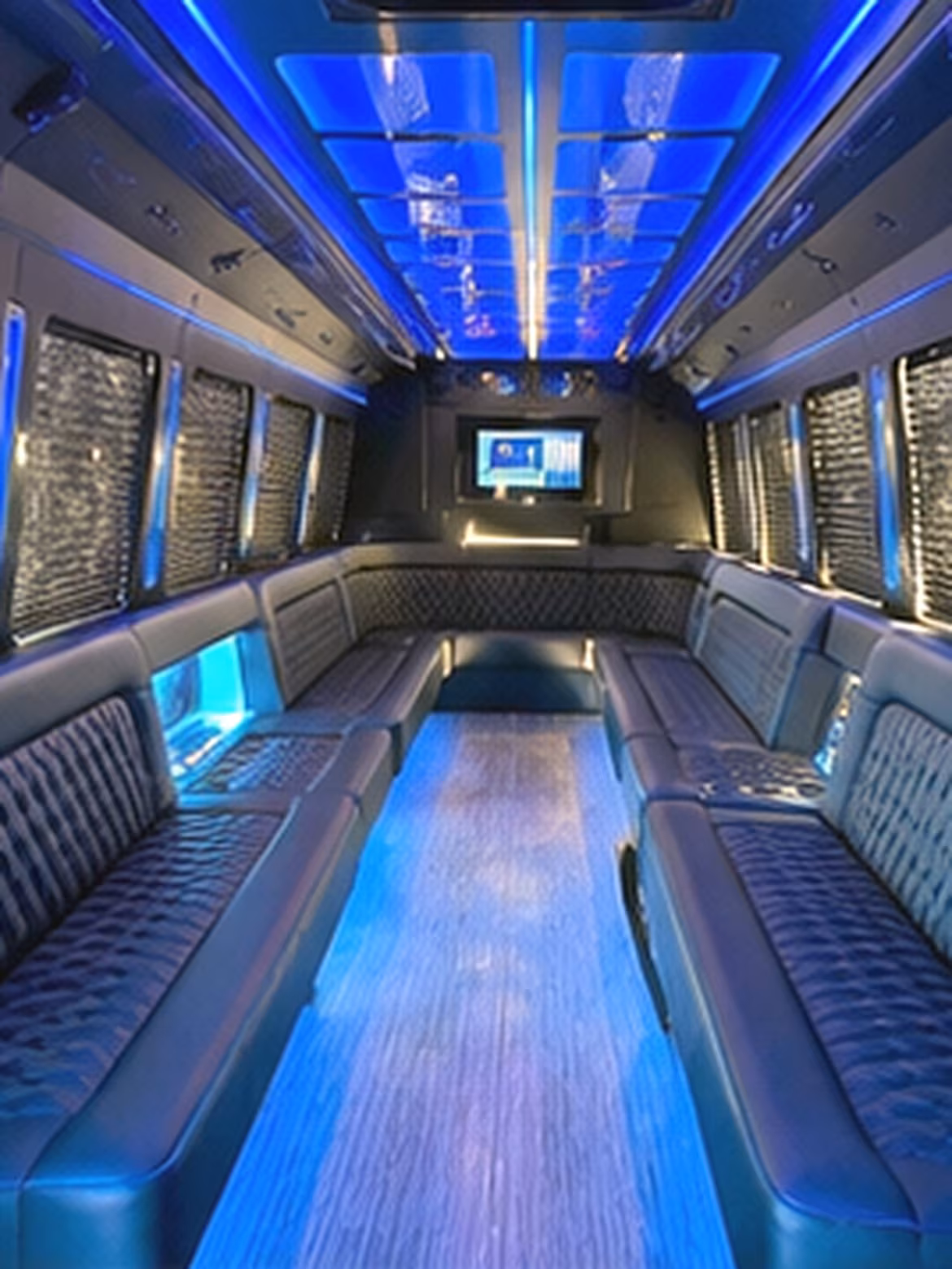 Tacoma Birthday, Sweet 16, & Quinceañera Transportation group transportation